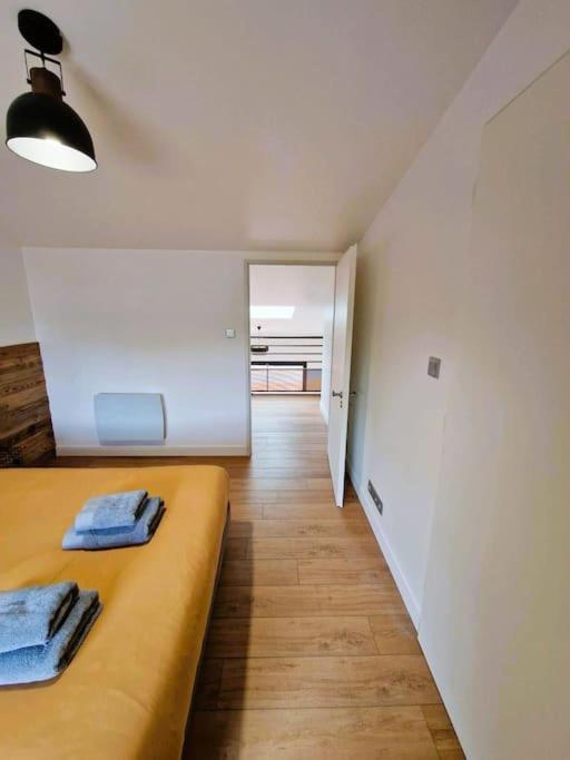 Le Bellay ¤ 2 Chambres ¤ Cour ¤10 Mins Centre¤ Amiens Bagian luar foto